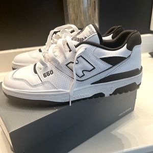 New Balance 550